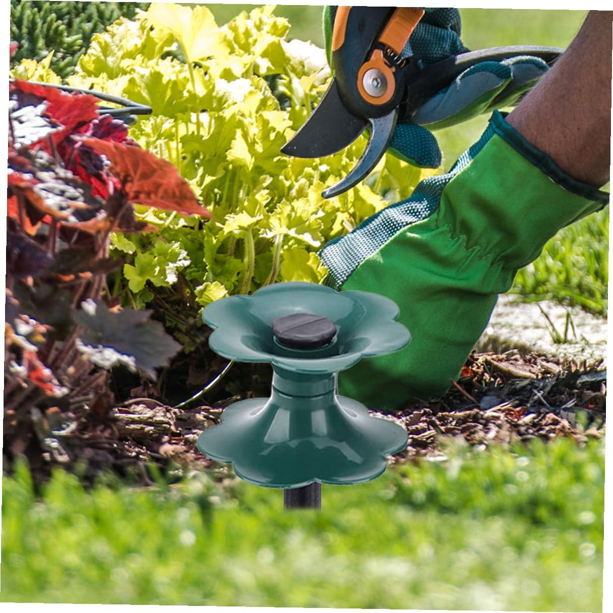 Hose Guide Spikes Winding Wheels for Garden Lawn Protection Sturdy PVC 4Pcs Set Prevents Hose Damage image number 3