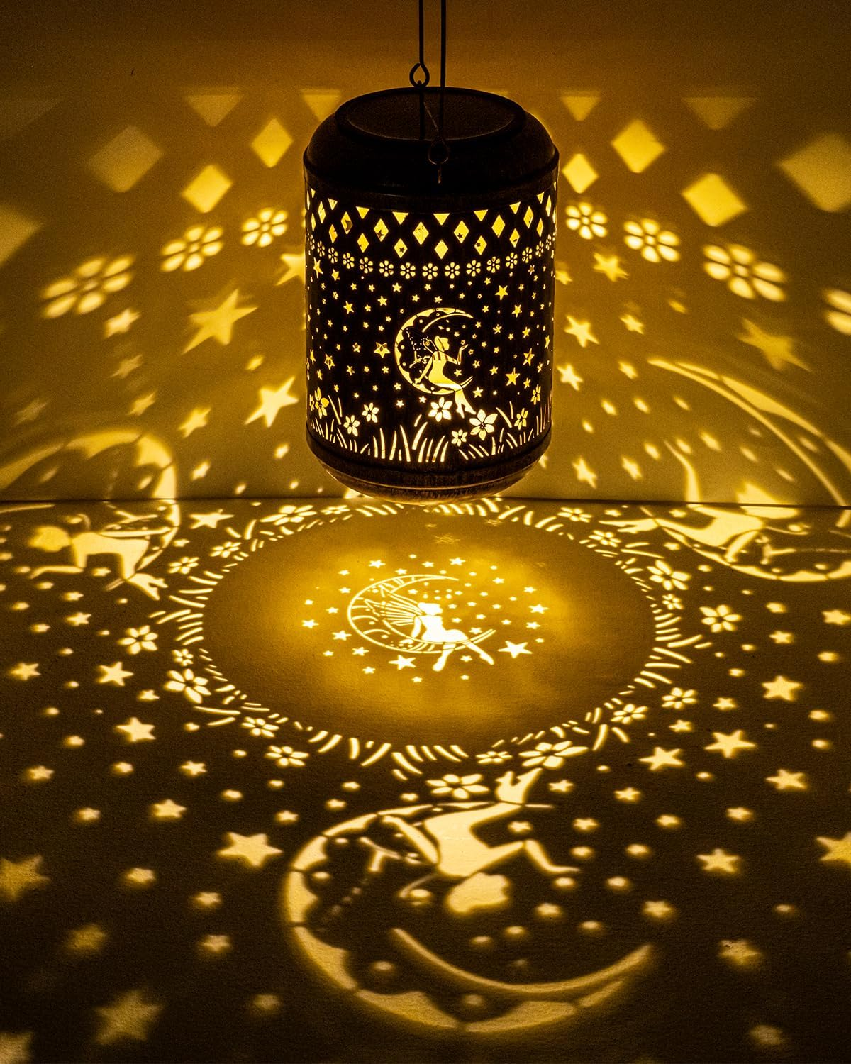 Solar Hanging Lanterns 2 Pack Waterproof Fairy Garden Lights Outdoor Decor Metal Solar Lanterns for Patio Yard Garden