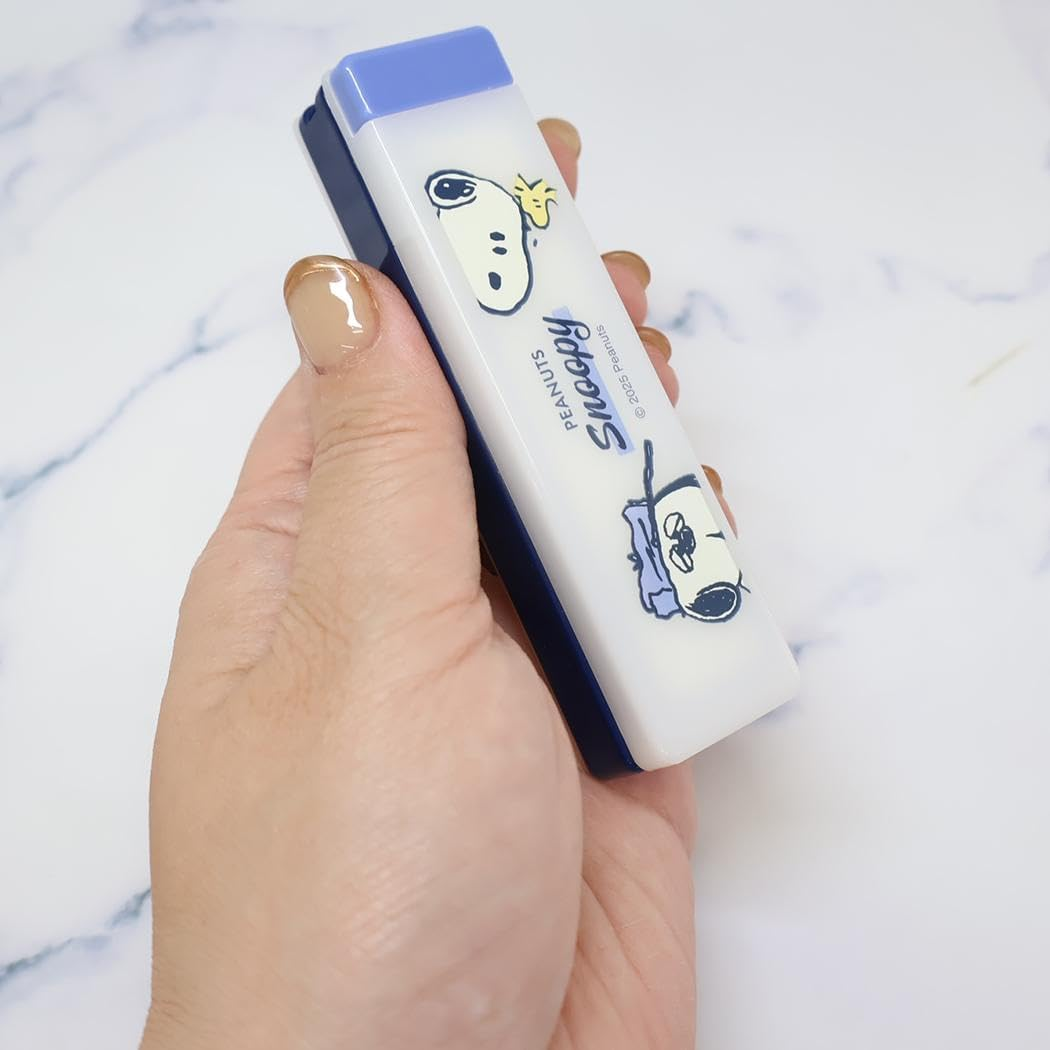 Snoopy Set with Mirror & Double Comb/Staying Tight image number 2