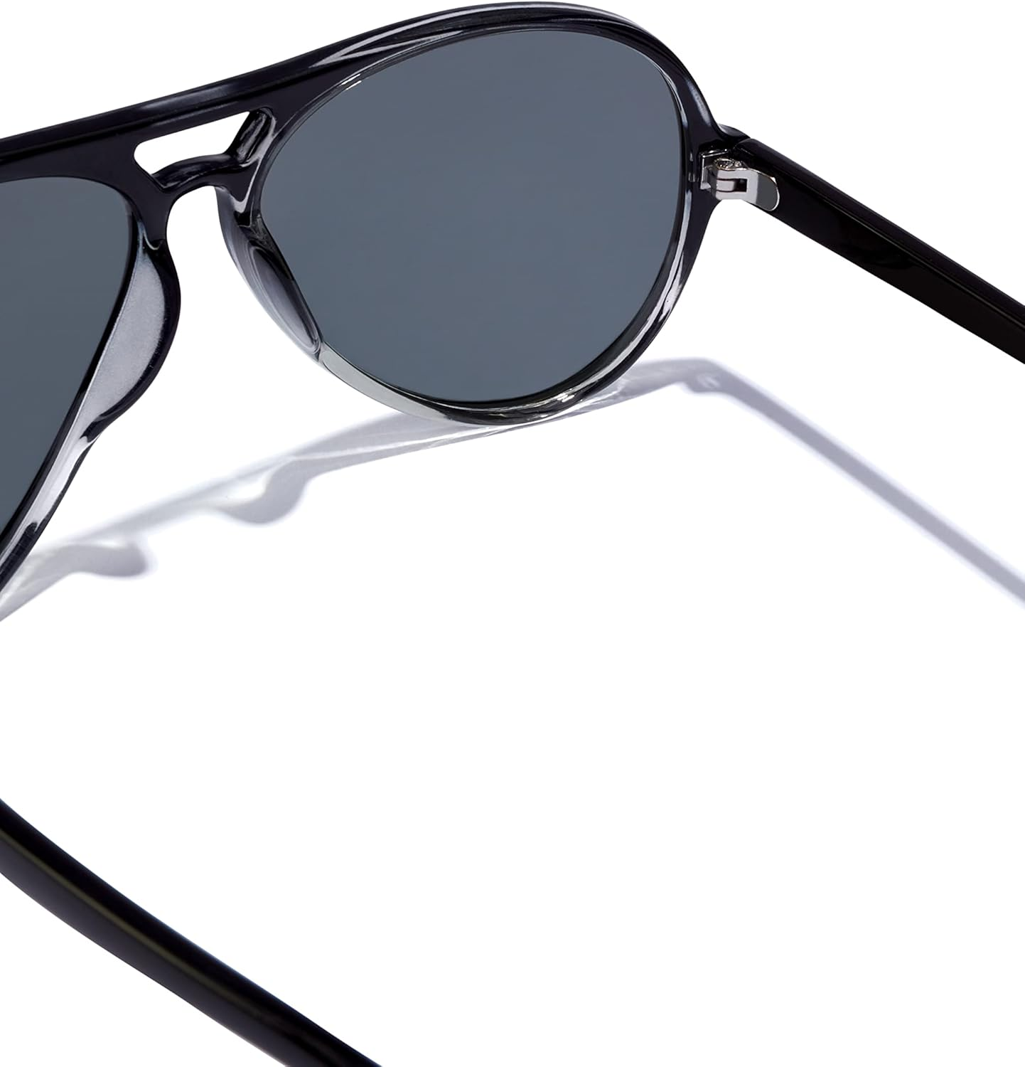 HAWKERS Sunglasses for Men and Women - Protection UV400 - SOUTH BEACH Model - Aviator Sunglasses image number 5