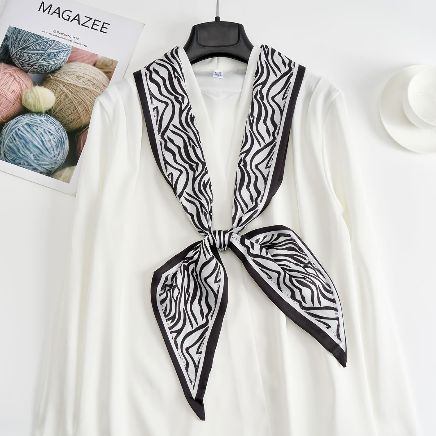 QIUTIMIY Silk like Scarf for Women Neck Scarf Belt Satin Scarf for Hair Tie Fashion Purse Scarf for Handbag Accessories Charm image number 4