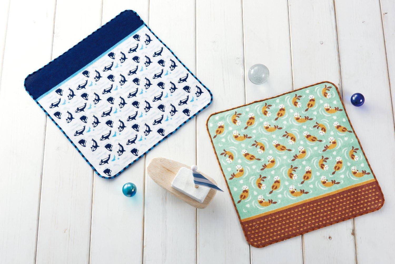 Town Musume Handkerchief 02723 Aquarium Edition, Approx. 9.8 X 9.8 Inches (25 X 25 Cm) image number 1