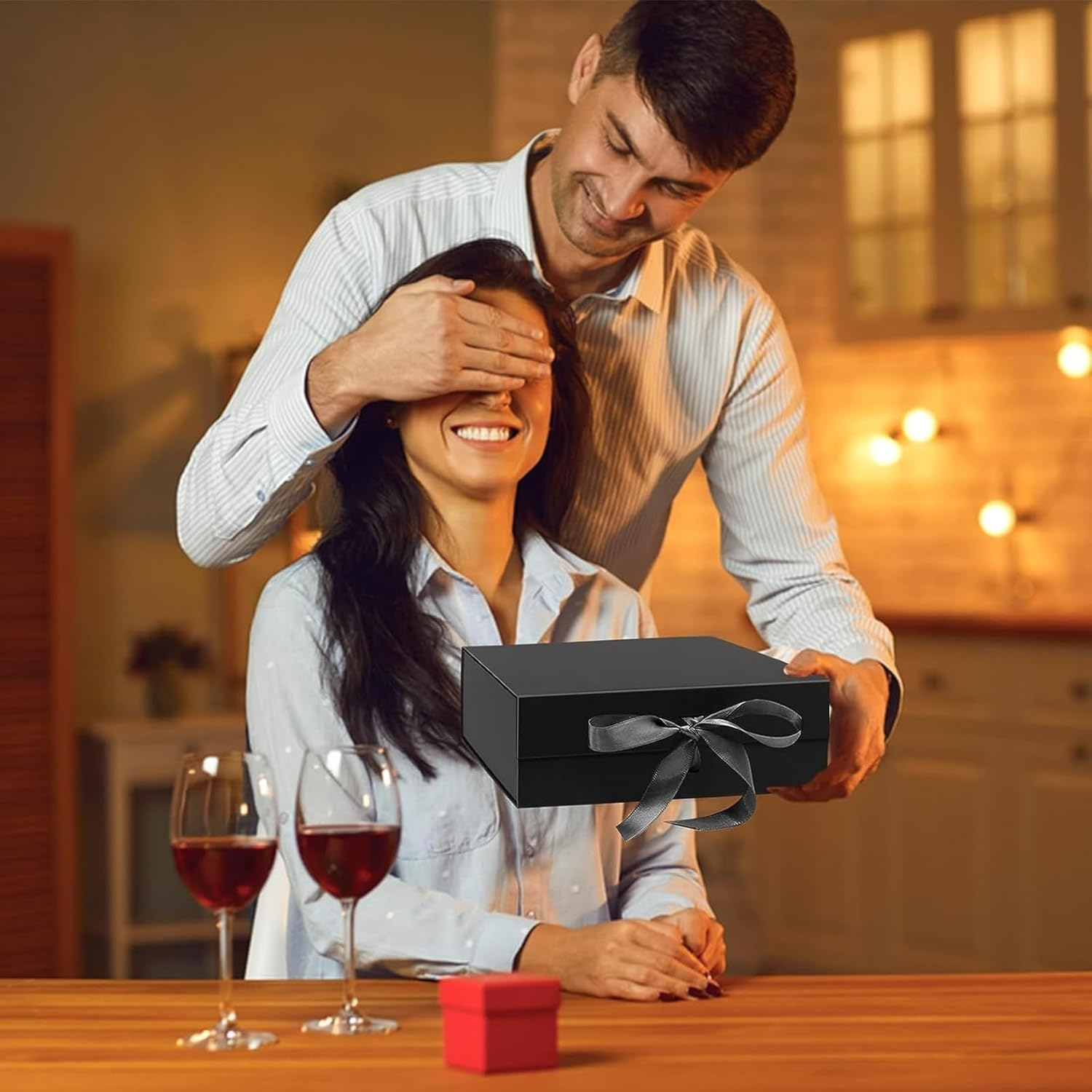 MAIHUO Black Gift Boxs, Magnetic Box with Lid, 22 X 16 X 8.8 Cm Cardstock Gifts Box,With Ribbon and Rose Card image number 3