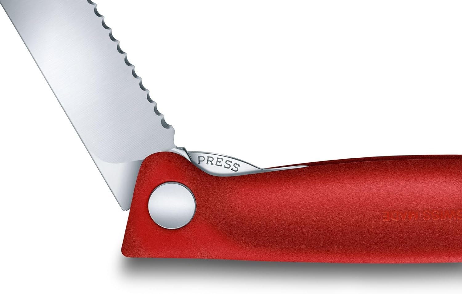 Victorinox Swiss Classic Foldable Paring Knife with Wavy Edge, 11 Cm Blade Length, Red One Size image number 4