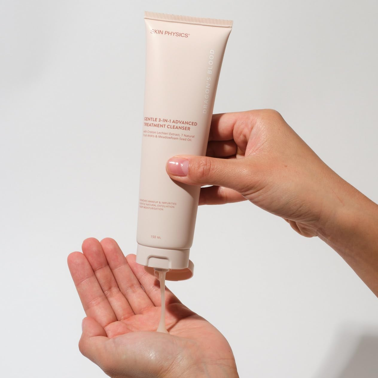 Skin Physics Dragon&rsquo;S Blood 3-In-1 Foaming Facial Cleanser &ndash; Daily Oil Cleanser, Makeup Remover & Gentle Exfoliating Face Wash with Hone、Aloe Vera & AHA Fruit Extracts &ndash; 150Ml