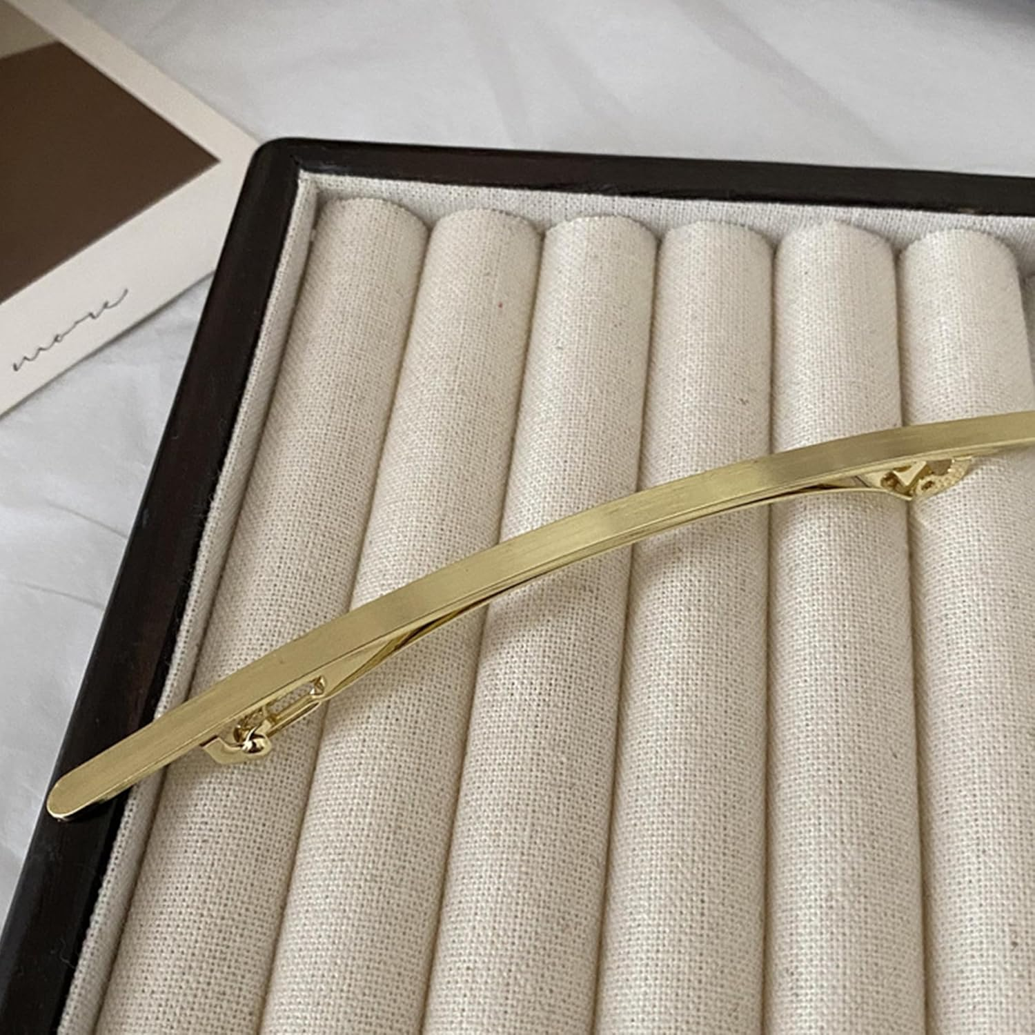 Hezhou Pack of 2 Small Slim Strip Hair Pins Metal Snap Barrettes Straight Hair Barrettes French Hair Clips Women'S Hair Clip Decorative Hair Accessories for Women (Gold + Silver) image number 4