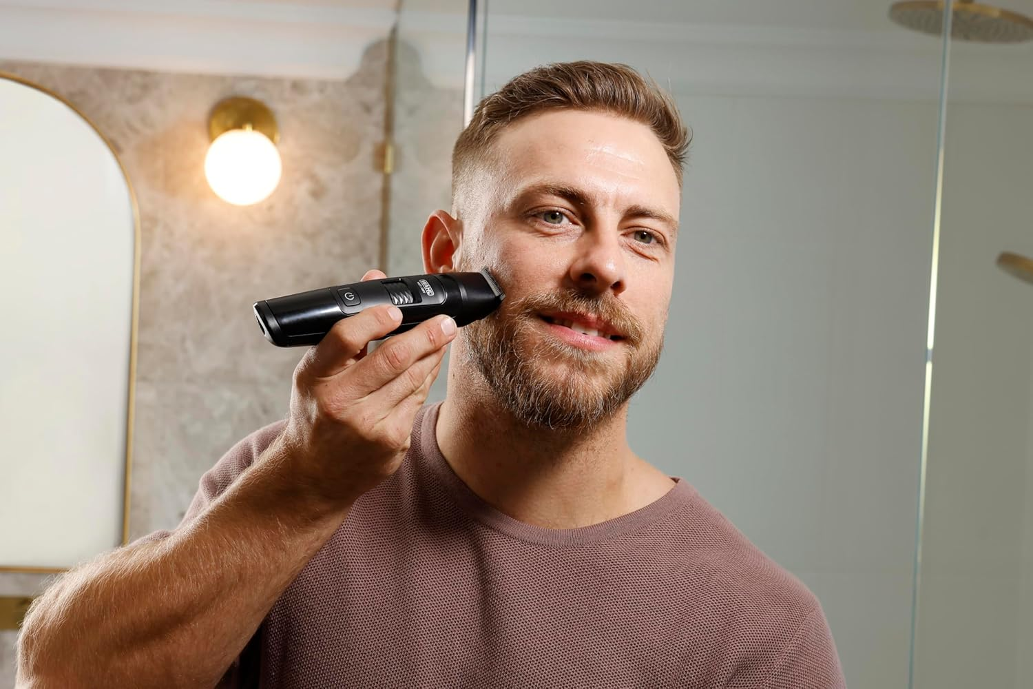 Wahl Aqua Trim Beard & Body Trimmer Waterproof Precision Beard Trimmer. Lithium-Ion Battey, All Beard Types, 100 Minutes Cordless Runtime. Smooth Guide Combs with 39 Lock-In Length Settings. image number 1