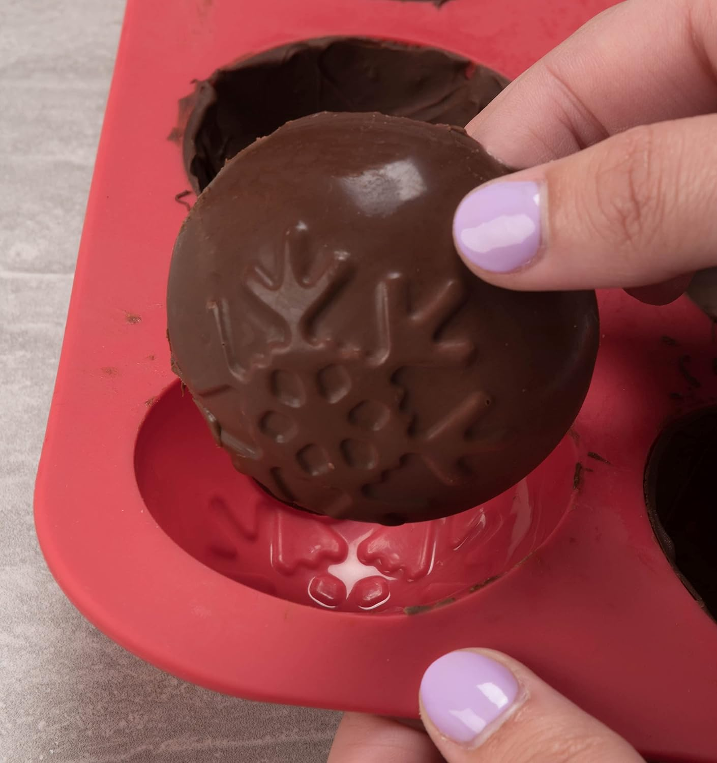 Mobi Hot Chocolate Cocoa Bombs Silicone Mold, Gingerbread Man, for Making 3 "Bombs" image number 3