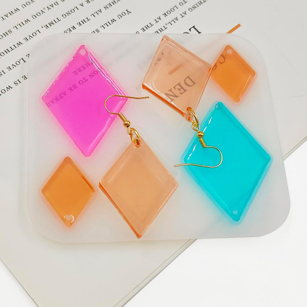 12 Pcs Resin Molds Jewellery, Finegood Epoxy Resin Jewellery Making Kit Resin Earring Moulds Silicone Resin Moulds for Gem Pendant Necklace image number 2