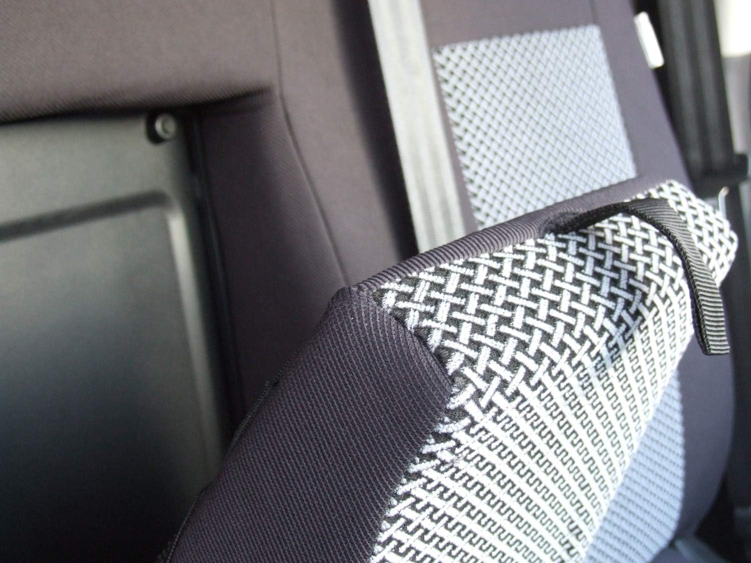 DKMOTO DK541P2 Tailored Van Seat Covers for Ford Transit Custom - with Fold down Table image number 3