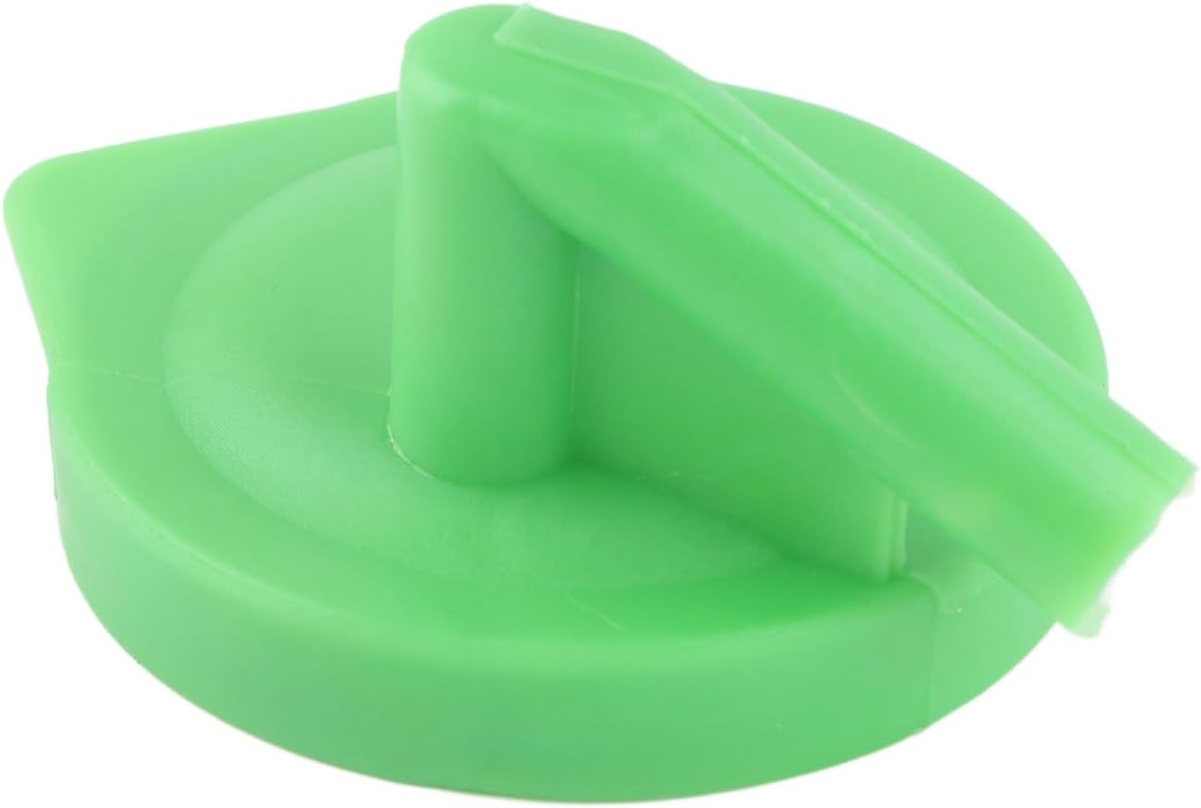 Qiilu Radiator Expansion Coolant 17932-63J00, Fit for Suzuki Swift 2005-2010, Splash Vitara 2016+, S-Cross Grand Vitara 2007-2015, ABS Material, Green Color