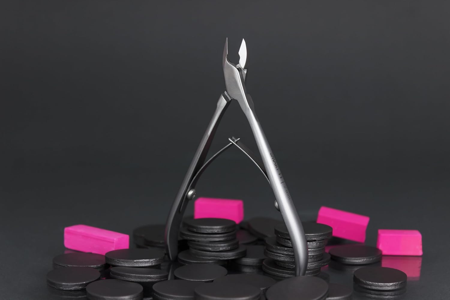 STALEKS PRO by Natury Nails Professional Cuticle Nippers 7 Mm Cuticle Cutter Stainless Steel Recommended for Beginners Smart 11-7 image number 5