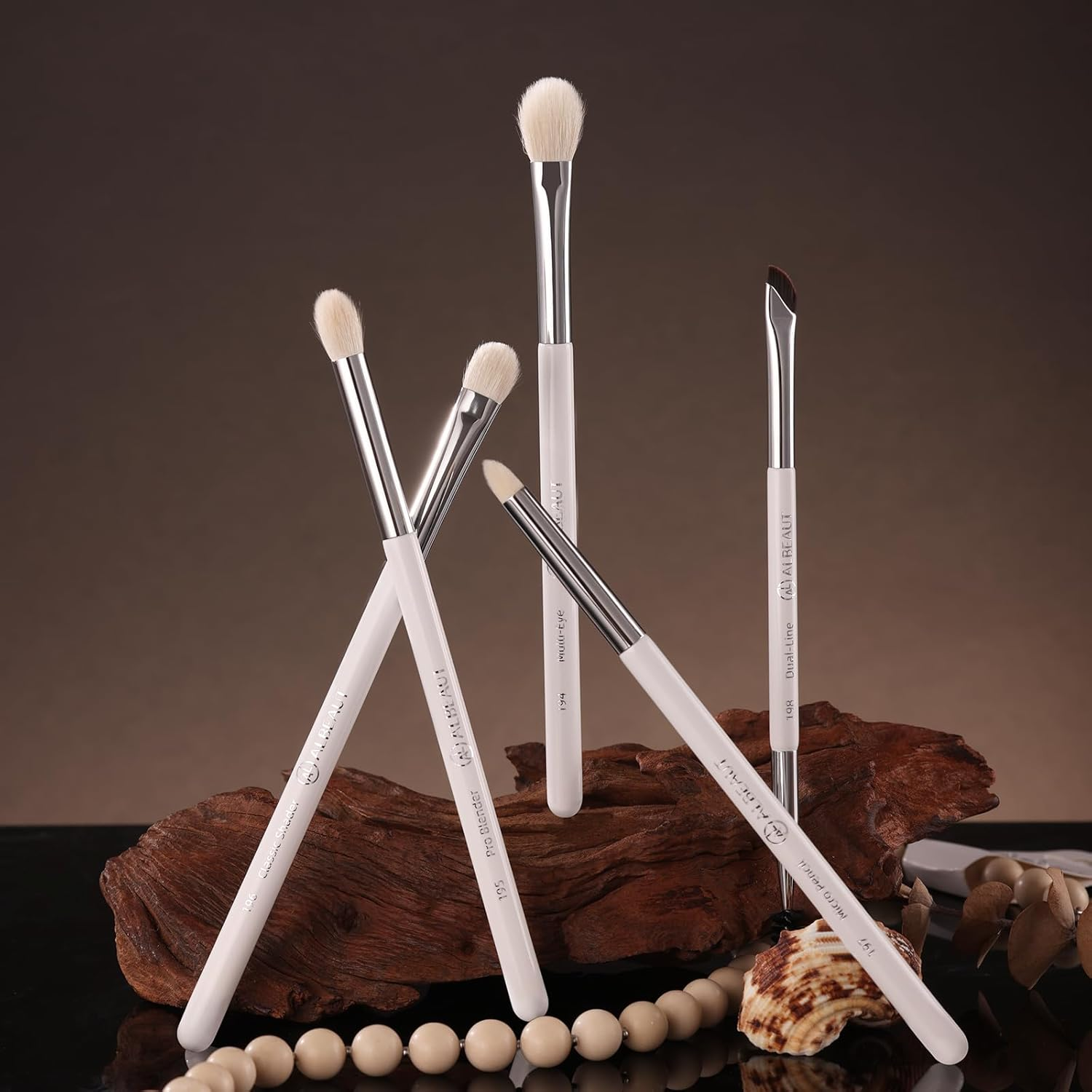 Albeaut Eye Shadow Brush for Shading, Dense & Soft Eyeshadow Applicators for Smokey Eyes Makeup, Powder Eye Shadow Blender (196 Classic Shader)