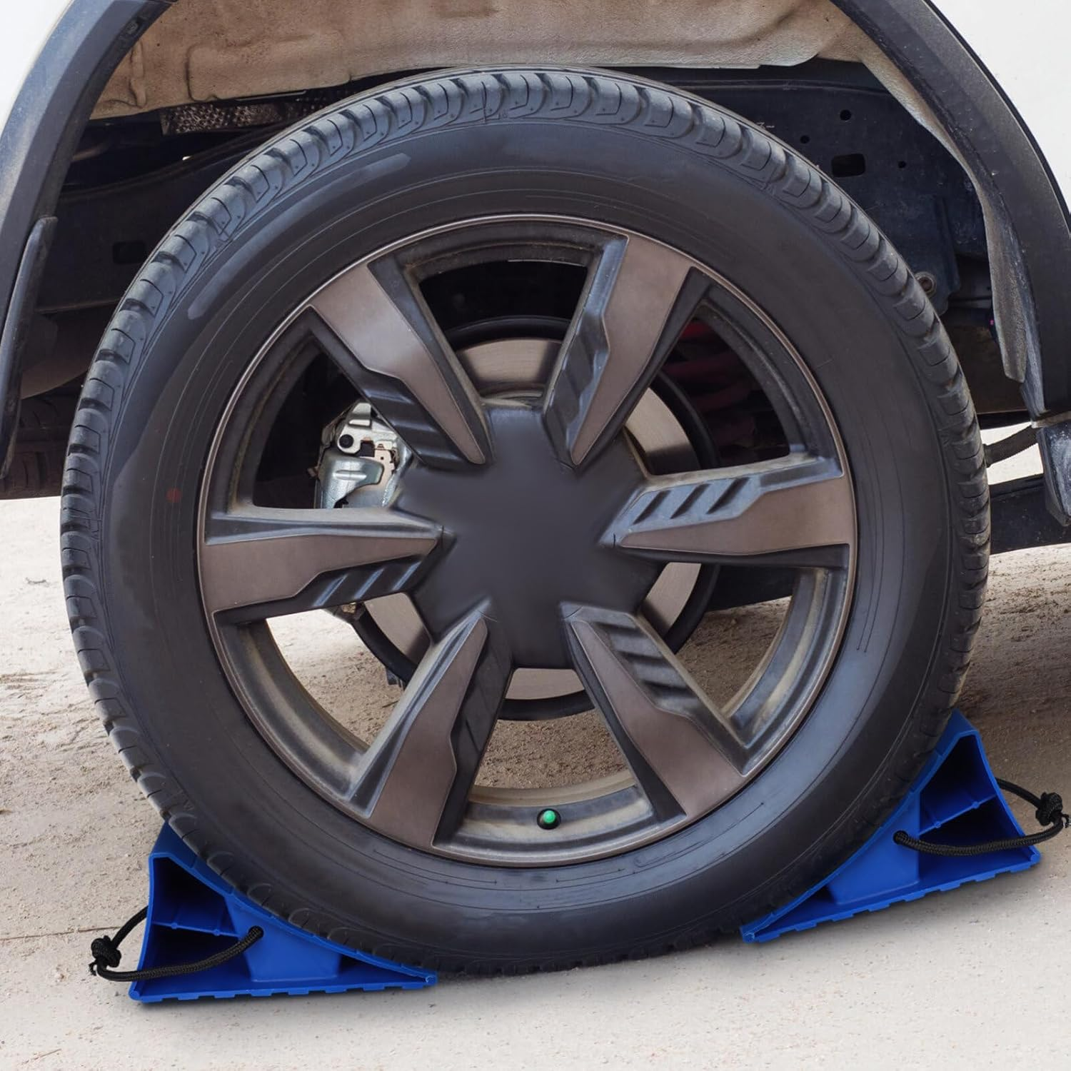 Car Wheel Chock 2Pcs RV Wheel Chocks Trailer Chocks Heavy Duty Rubber Wheel Wedge for Car, Travel Trailer, 20 * 10.5 * 9.5Cm image number 3