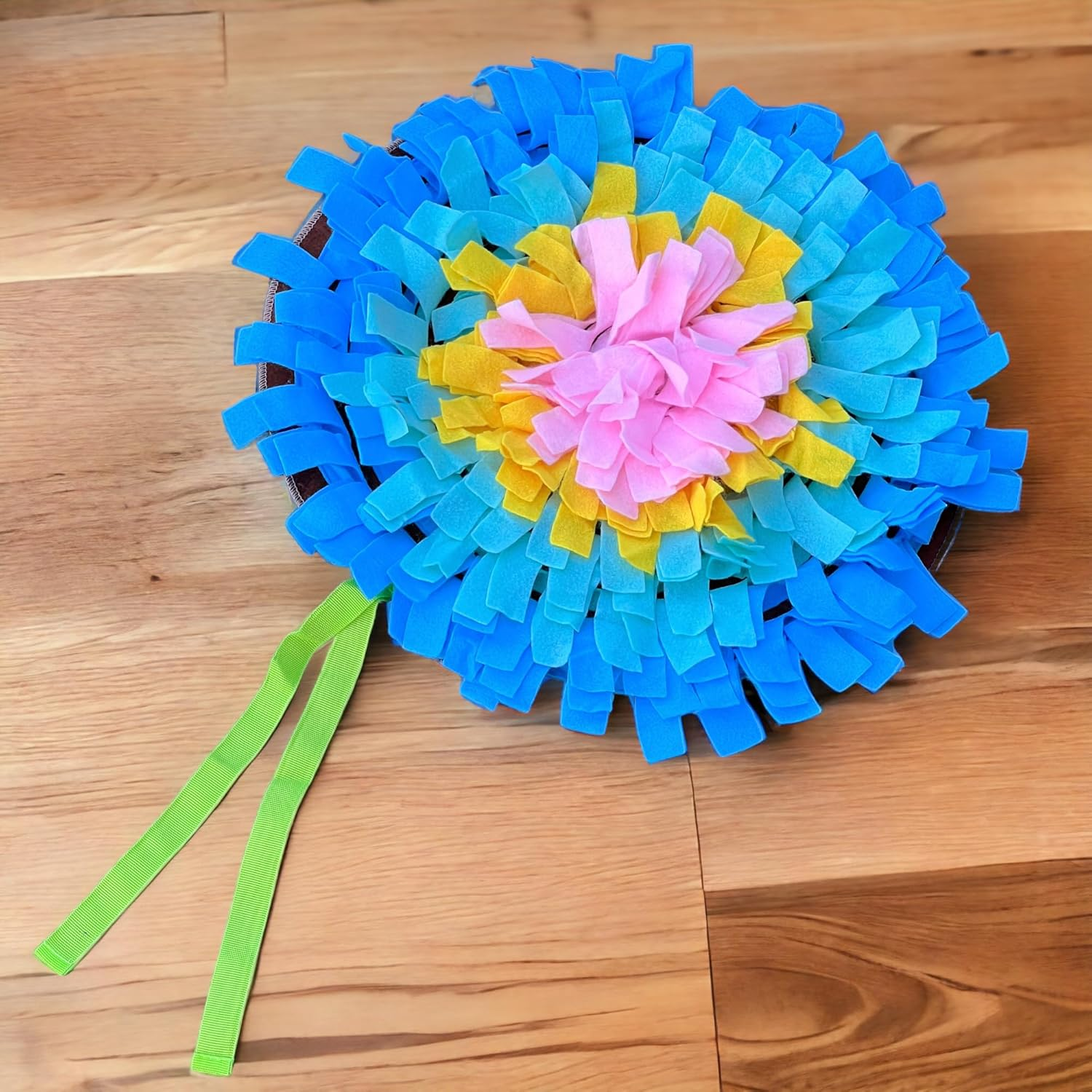 MIJOMA round Snuffle Mat for Dogs - Diameter 45 Cm Treat Rug & Dog Training Mat, Feeding Mat for Puppies, Non-Slip Silicone Nubs, Portable & Rollable Design, 8 Cm Long Felt Strips image number 3