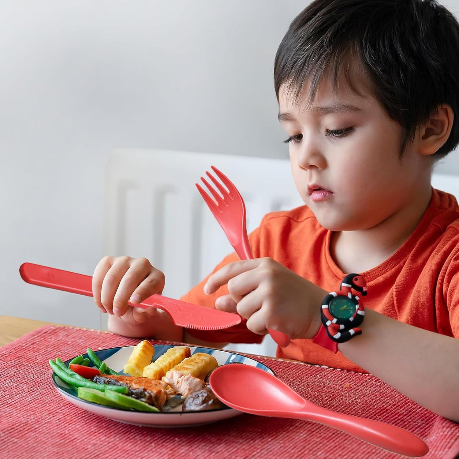 Travel Cutlery Set with Case, Reusable Portable Utensils Plastic Fork Knife Spoon for Camping Picnic Work School Daily Use (Red) image number 1