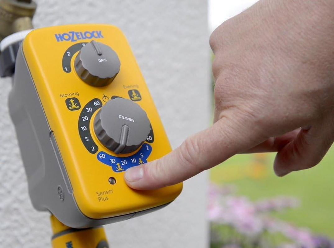Hozelock Sensor plus Water Controller, Yellow/Grey, 40X25X15 Cm image number 5