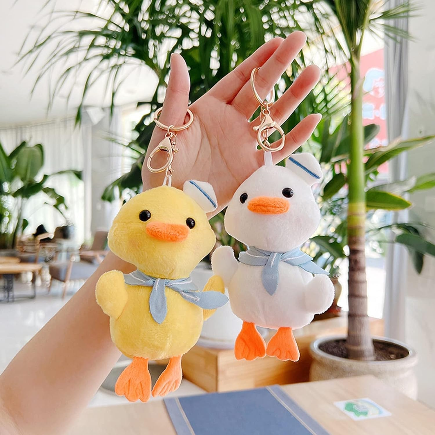 White 14Cm Duck Plush Keychain,Soft Fully Filled Lovely Cartoon Animal Doll Hanging Ornament,Portable Stuffed Duck Doll Plush Key Backpack Pendant Kid Girl Gift Pendant Auto Decoration Auto Decoration image number 4