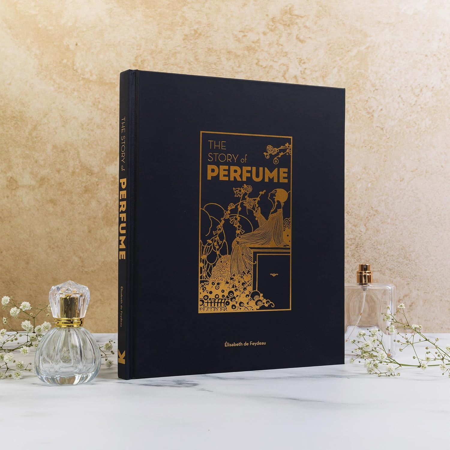 The Story of Perfume: a Lavishly Illustrated Guide image number 2