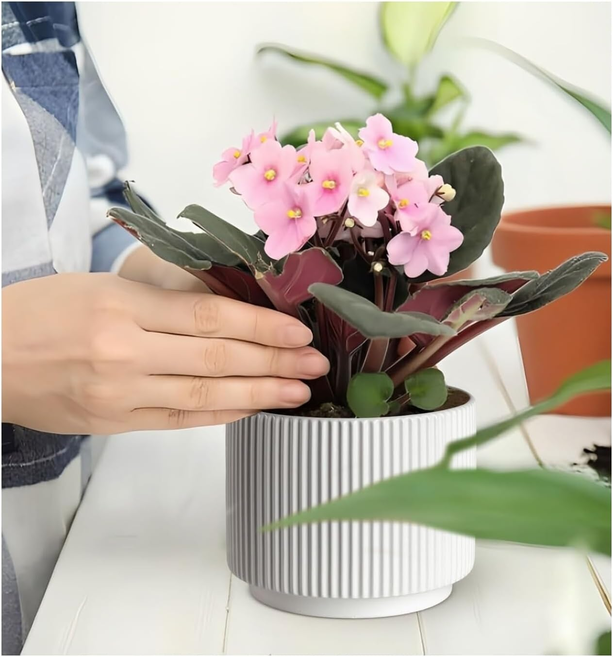 White Ceramic Plant Pot 6.5" Indoor/Outdoor Thickened Flower Planter with Drainage Holes for Plants, Succulents, Flowers, and Herbs image number 3