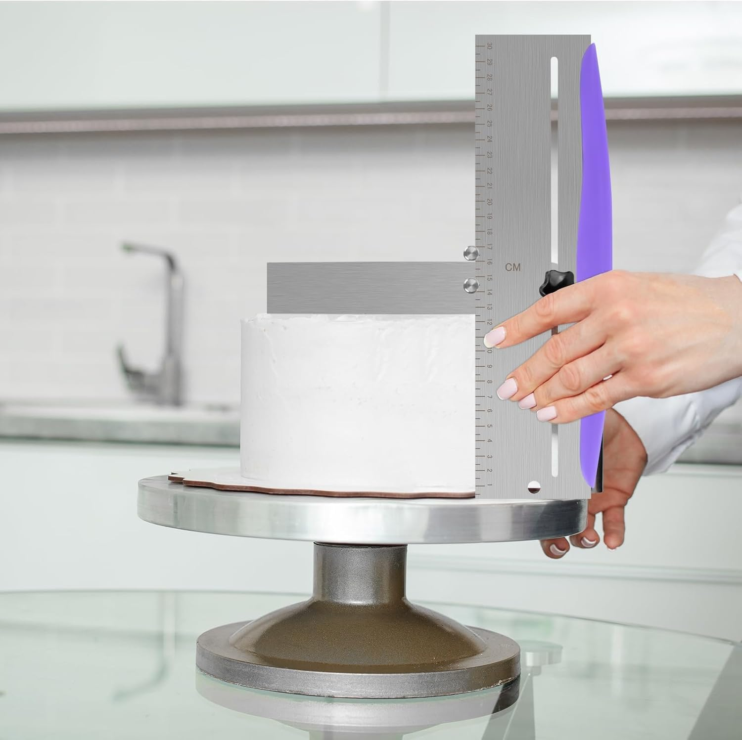 12-Inch Adjustable Stainless Steel Cake Scraper and Smoother for Perfect Buttercream Edges &ndash; Ideal Tool for Mousse, Cream Cakes, and Frosting image number 2