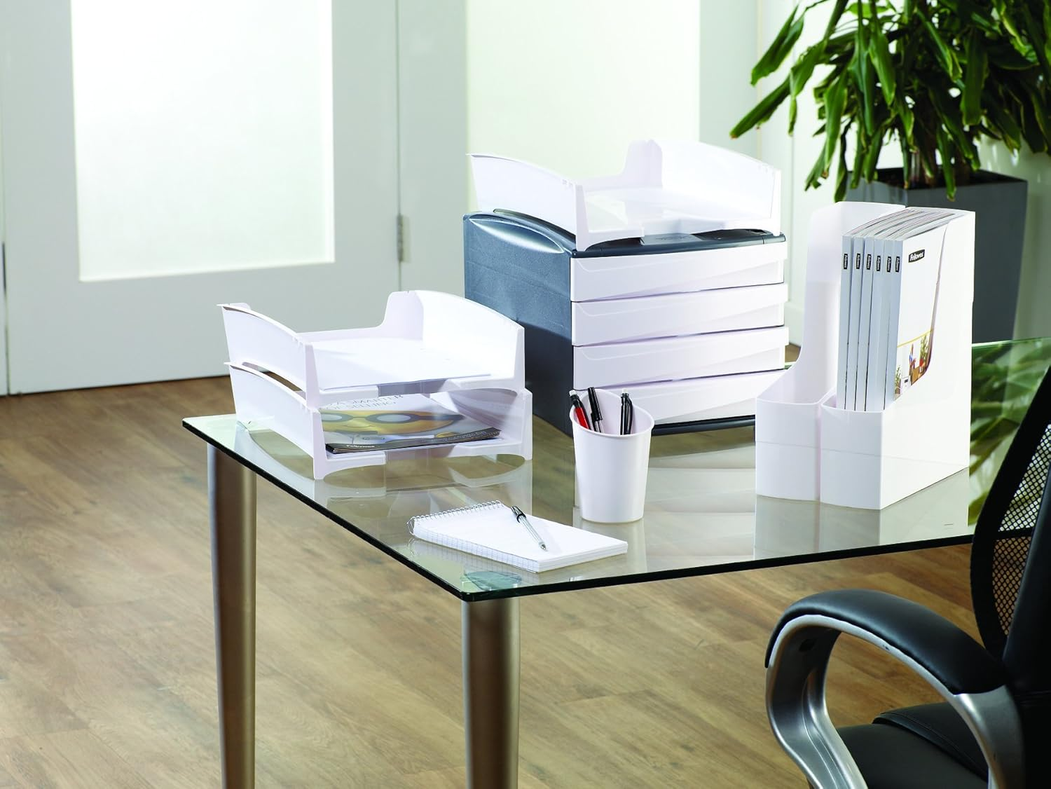 G2DESK Pencil Pot - White image number 1