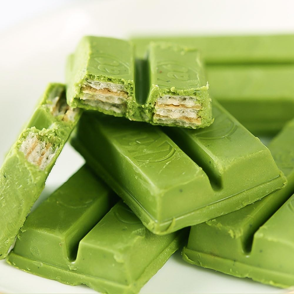 Nestle Kit Kat Green Tea Wafer Fingers in Green Tea 136 G (18 X 17 G) image number 2