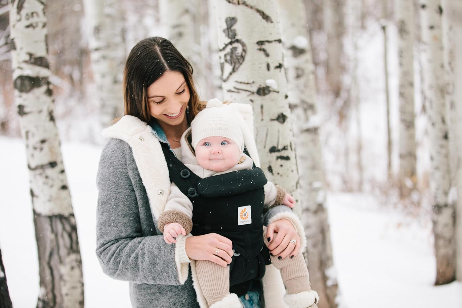 Ergobaby Omni 360 All-Position Baby Carrier for Newborn to Toddler with Lumbar Support (7-45 Pounds), Pearl Grey, One Size (Pack of 1) image number 4