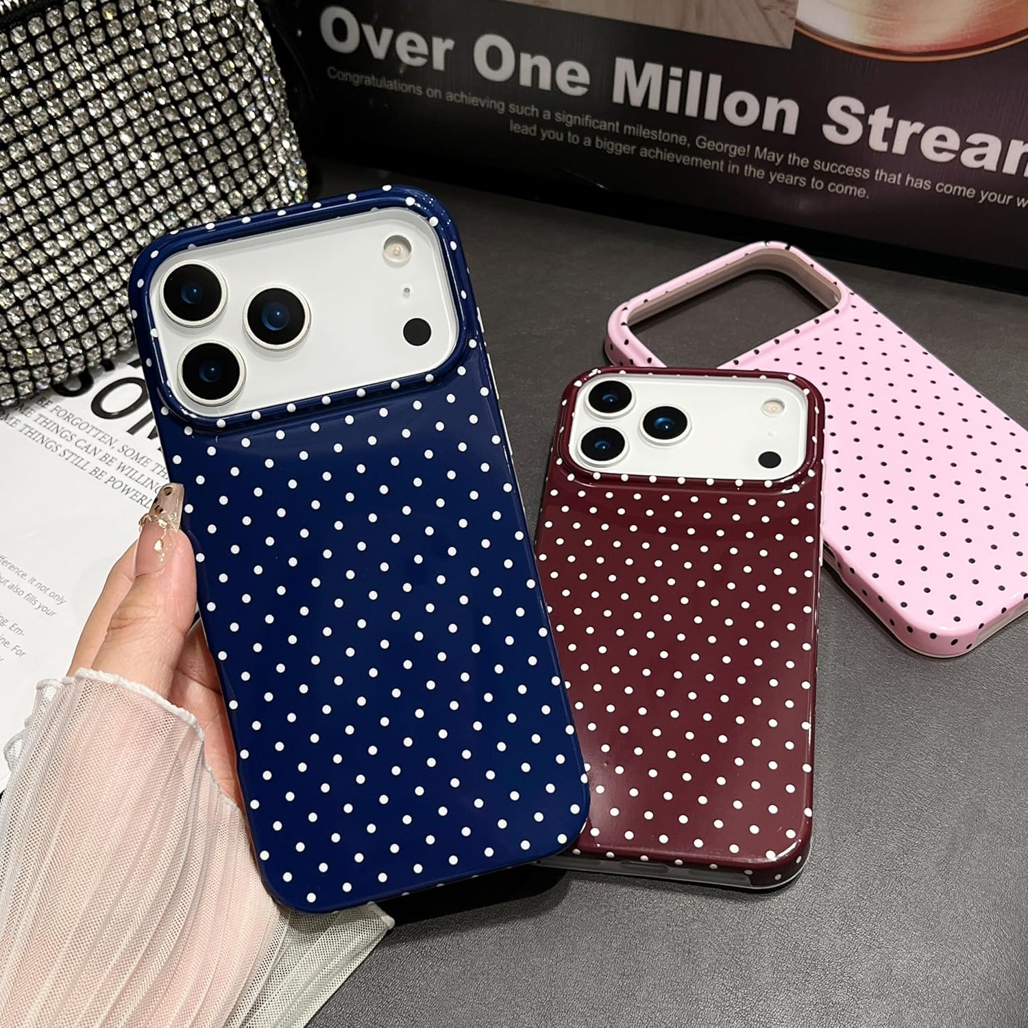 Rorupopo for Iphone 17 Pro Case Women Girly Aesthetic Trendy Polka Dot Phone Cases Simple Design Retro Slim Drop Protection Protective Cover for Iphone 17 Pro，Pink image number 3