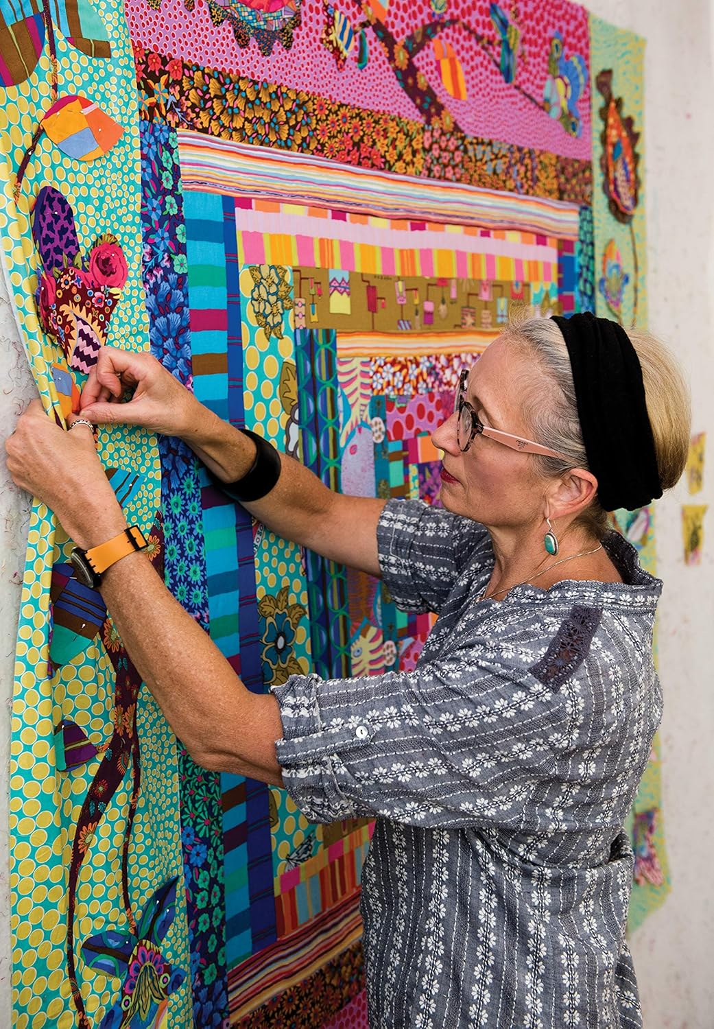 Organic Applique: Creative Hand-Stitching Ideas and Techniques image number 5