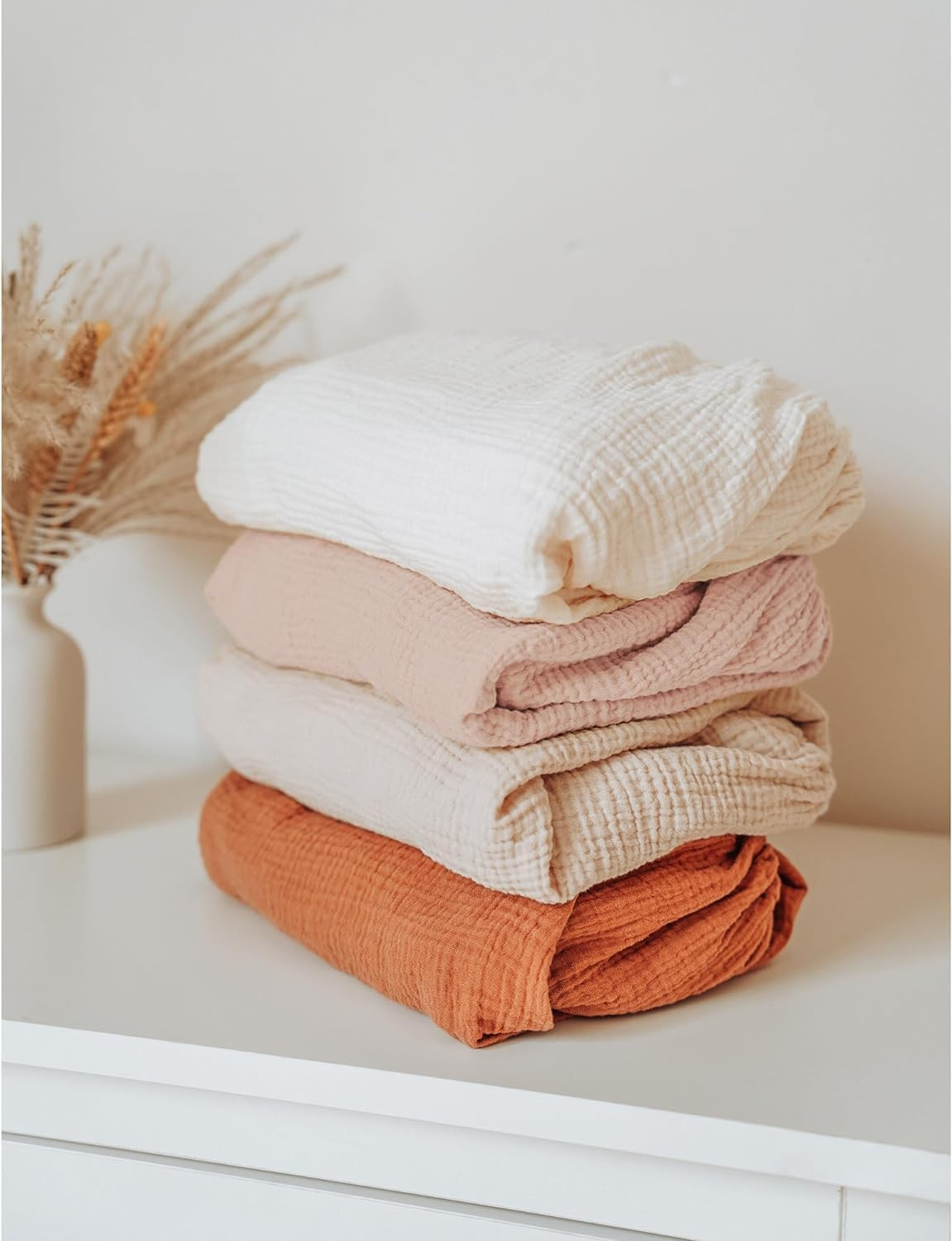 Zoney Muslin Fitted Crib Sheets 100% Cotton Baby Crib Sheets for Standard Crib Mattress (28 X 52 Inches), Soft and Breathable for Boys, Girls,Baby Crib Sheets，71 * 133Cm (Pink) - Pink image number 4