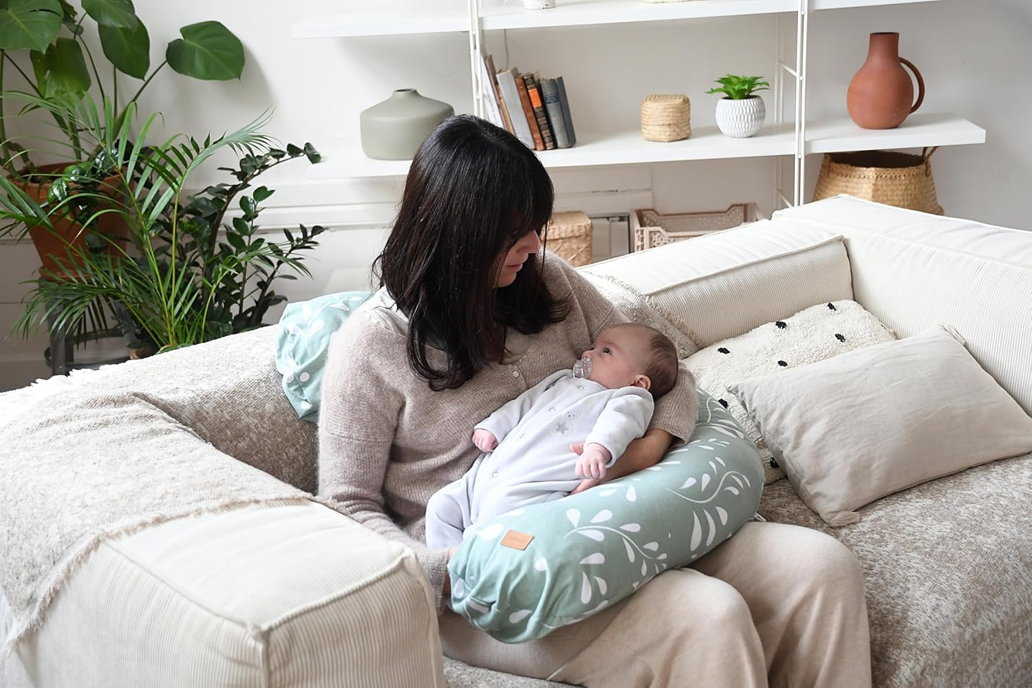 Beaba Big Flopsy Maternity and Nursing Pillow, Print Jersey Nature