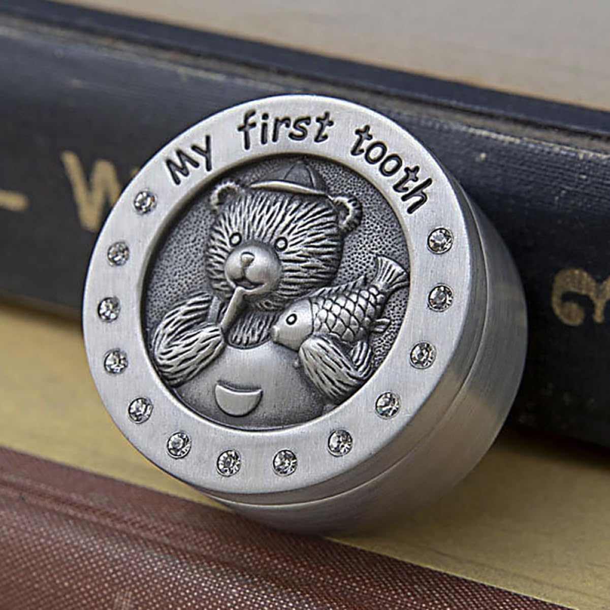 2Pcs Metal Newborn Tooth Box Bear Pattern Sturdy Tooth Holder for Boys and Girls Keepsake image number 2