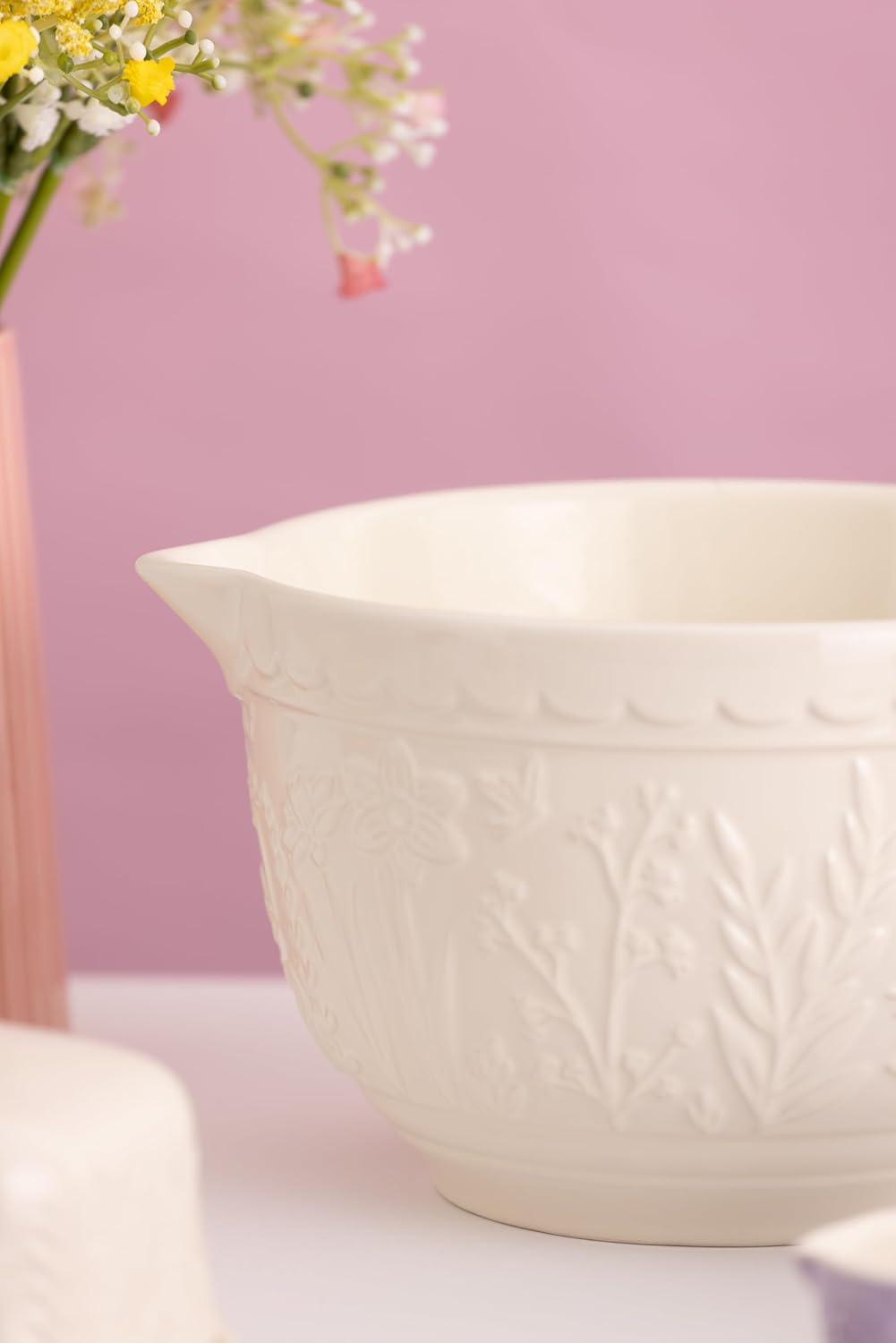 Mason Cash in the Meadow Batter Bowl, 1.9 Litre/25 X 19 X 13Cm, Cream image number 4