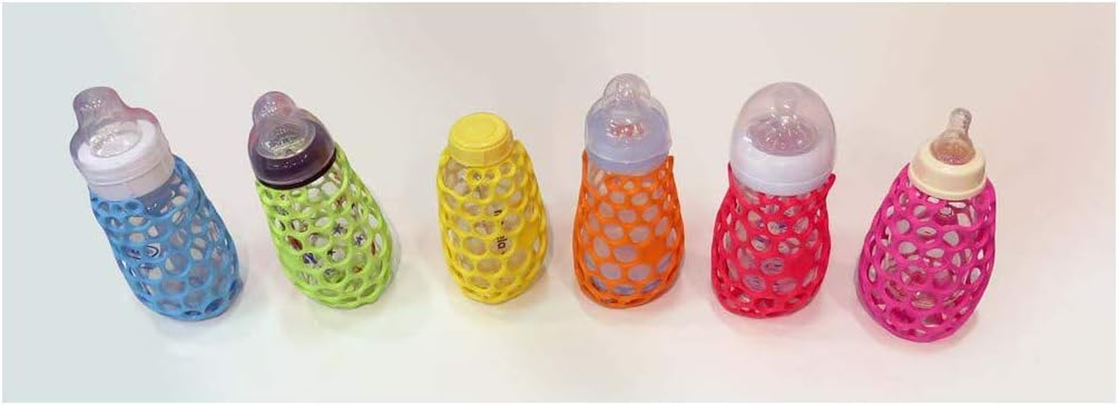 Grip&reg; &ndash; Baby Bottle Gripper - Apple image number 4