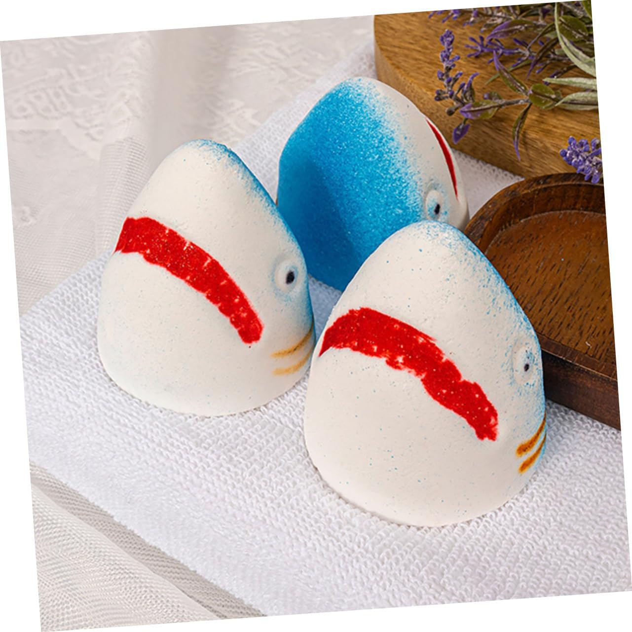 PLAFOPE 3Pcs Creative Shark Bath Salt Balls Essential Oil Shower Salt for Moisturizing Exfoliating Bathing Experience for Relaxation image number 3