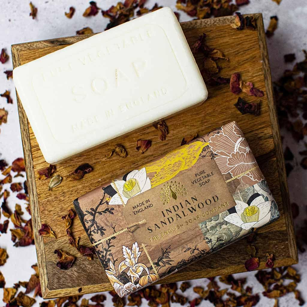 The English Soap Company Anniversary Wrapped Soap Bar, Sandalwood Shea Butter Soap Bar, Moisturising Soap Bar for Face and Body, Indian Sandalwood Scent 190G