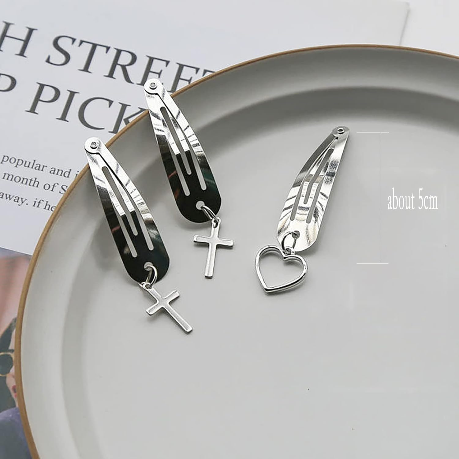 Tseenyi Cross Snap Hair Clip Heart Hair Snap Clip Barrette Clip Cross Heart Pendant Hair Clips Silver Metal Hair Clip Cross Bang Clip Side Clip Hair Accessories for Women and Girls Gifts