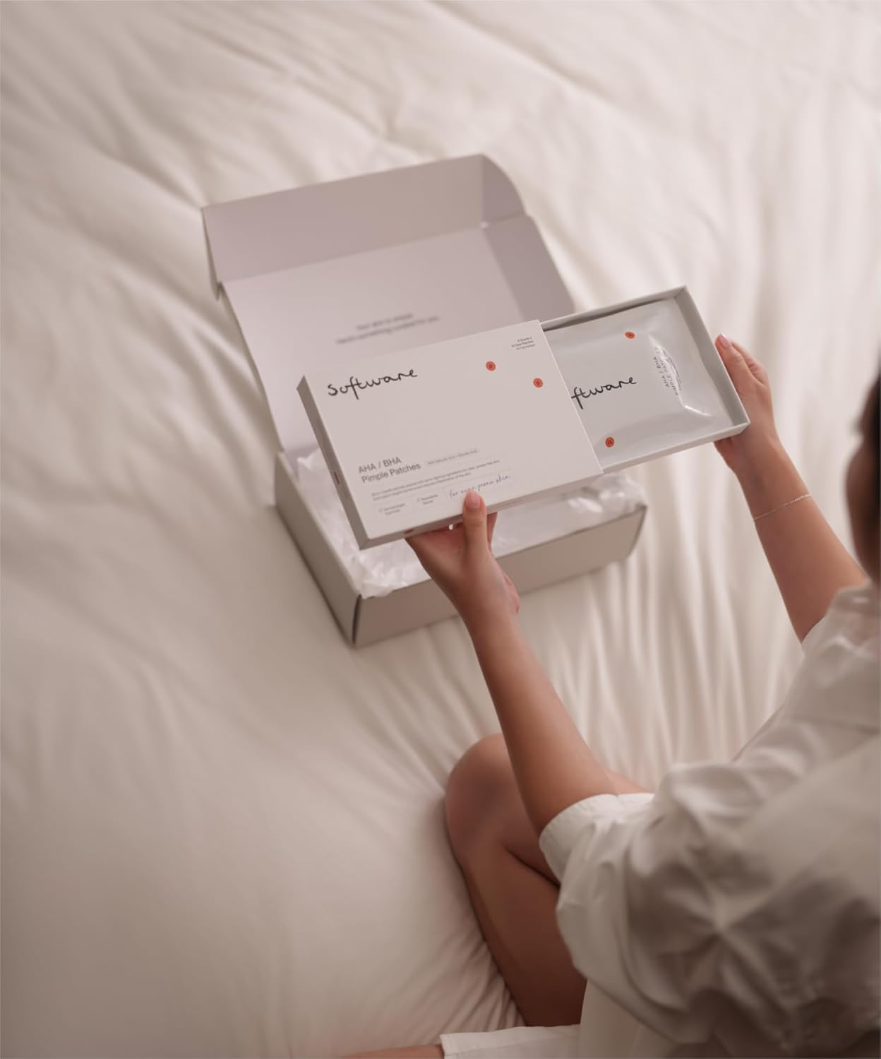 Software AHA BHA Pimple Patch, 27 Count | Skin Control Microdart Acne Patch, Breakout Spot Treatment | Blends in Skin, Ideal for Day or Night Use image number 4