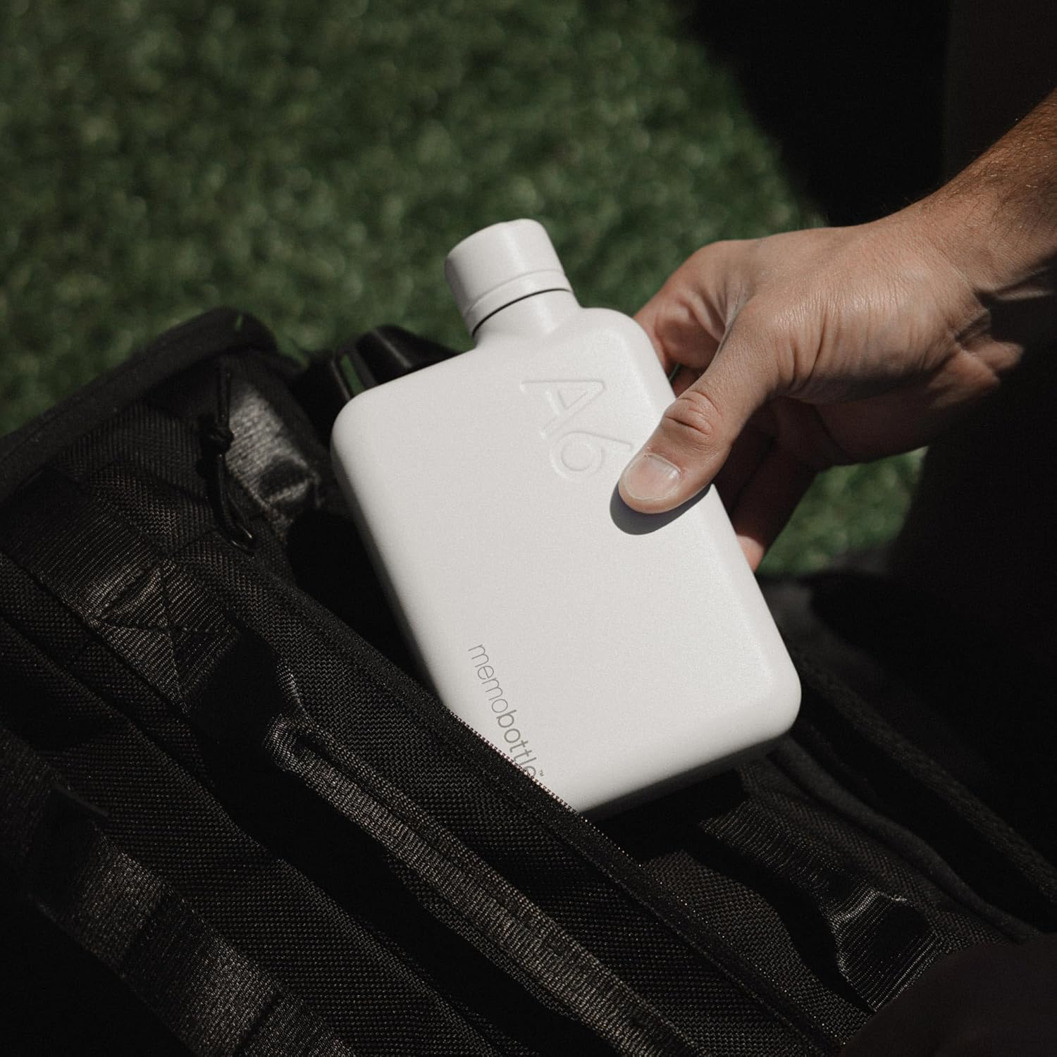 A6 MEMOBOTTLE - STAINLESS STEEL (WHITE) | 16 Oz / 500 Ml | Durable, Leak-Proof, Premium Water Bottle | Bpa-Free| Ideal for Modern Lifestyle, Gym Workouts & Travel