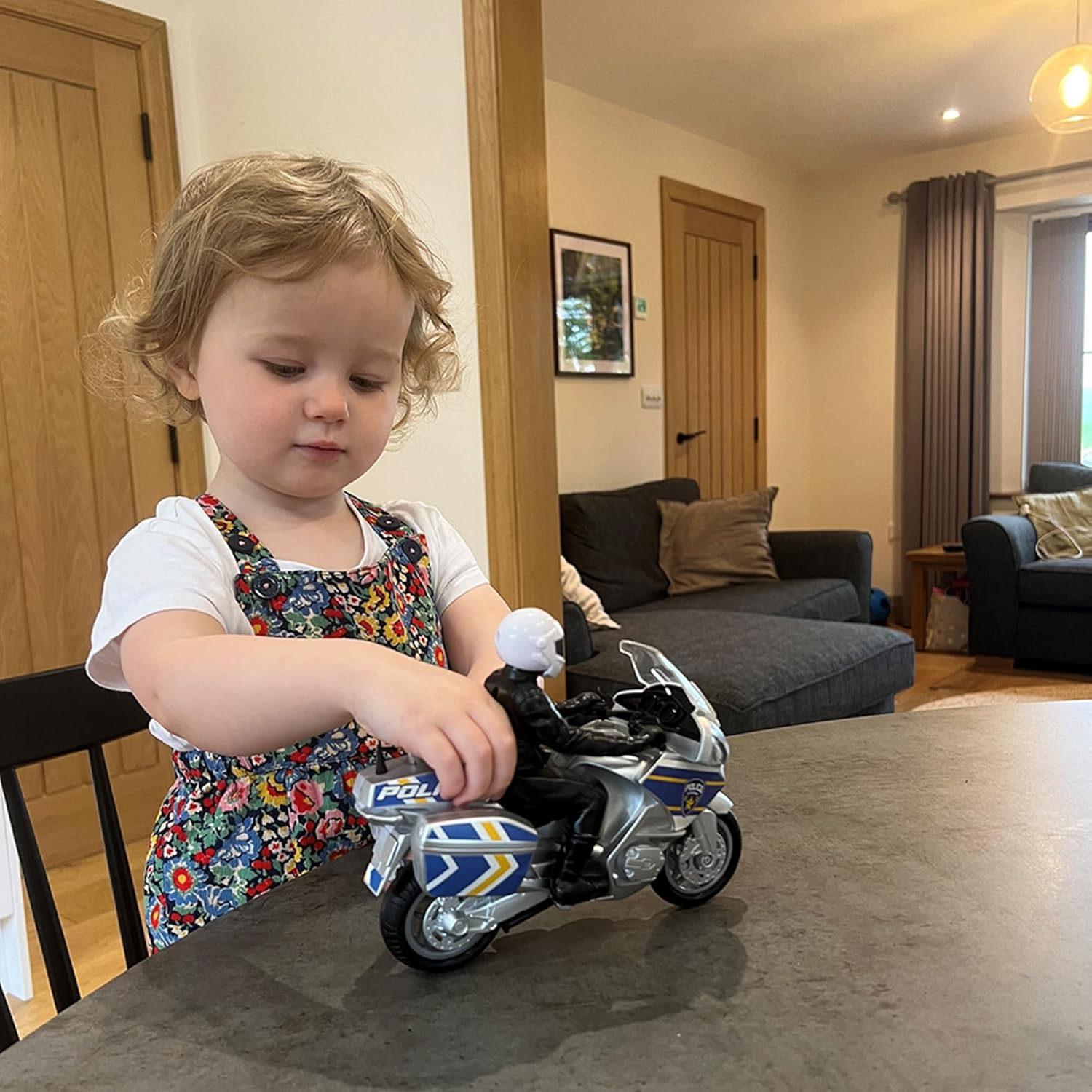 Teamsterz Mighty Machines Medium Police Motorbike with Figure | Light & Sound | Kids' Play Figures & Vehicles Toy Car Set for Ages 3+ image number 3