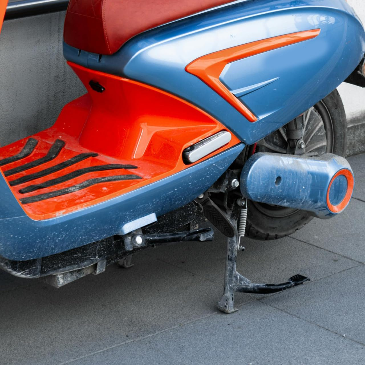 MUCKLILY Electric Bike Pedals Folding Foot Pegs for Bicycles for Scooters Mopeds image number 6