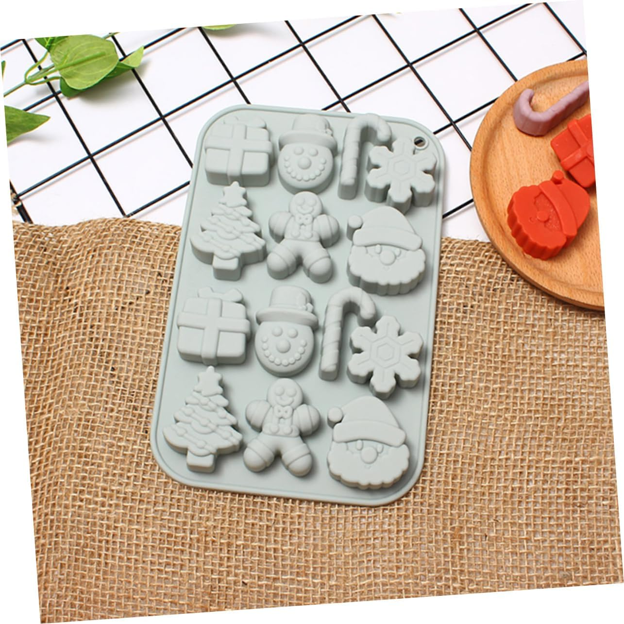 2Pcs Christmas Molds Silicone DIY Molds for Cookies Chocolates Fondant Baking