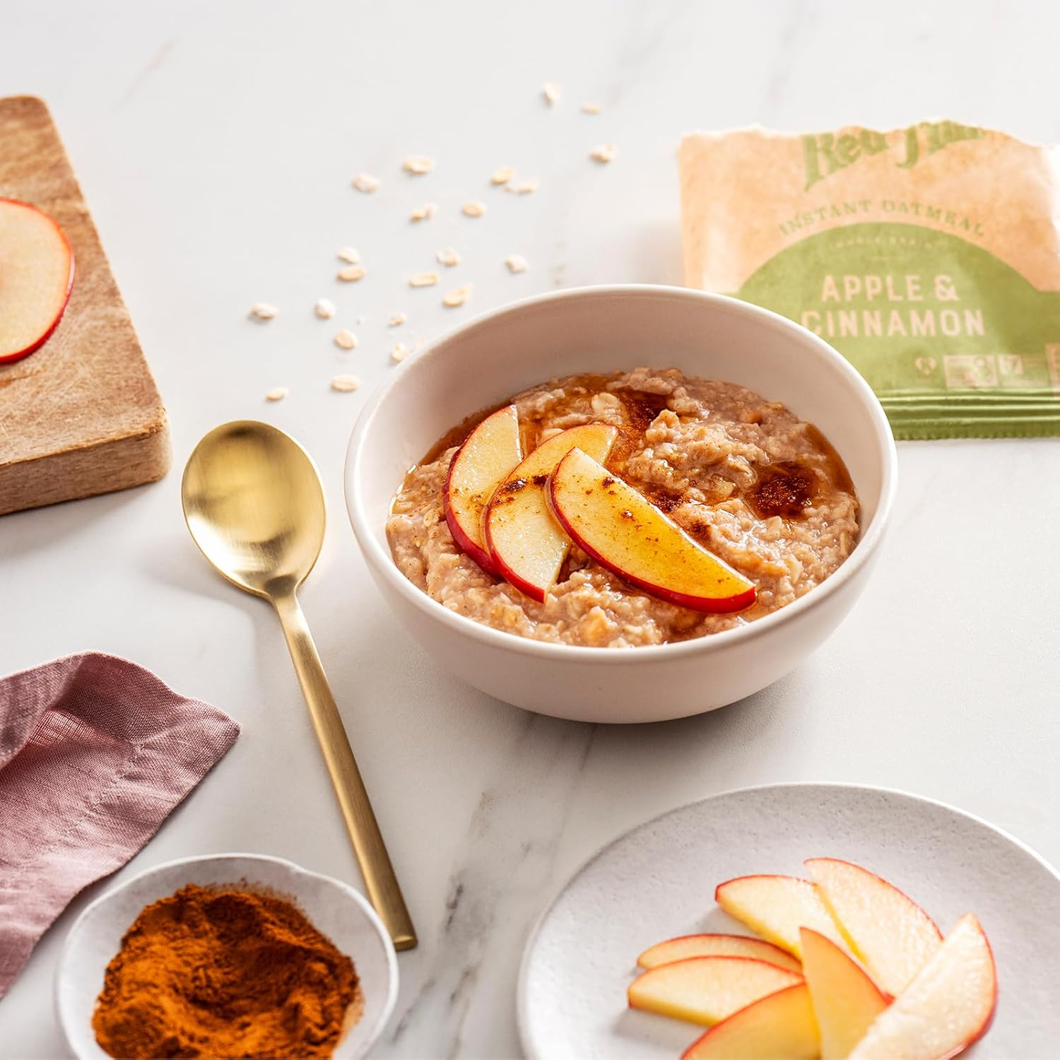 Bob'S Red Mill Instant Oatmeal Packets, Apple & Cinnamon, 6 Packets Total, Non-Gmo, Gluten Free, Whole Grain image number 1