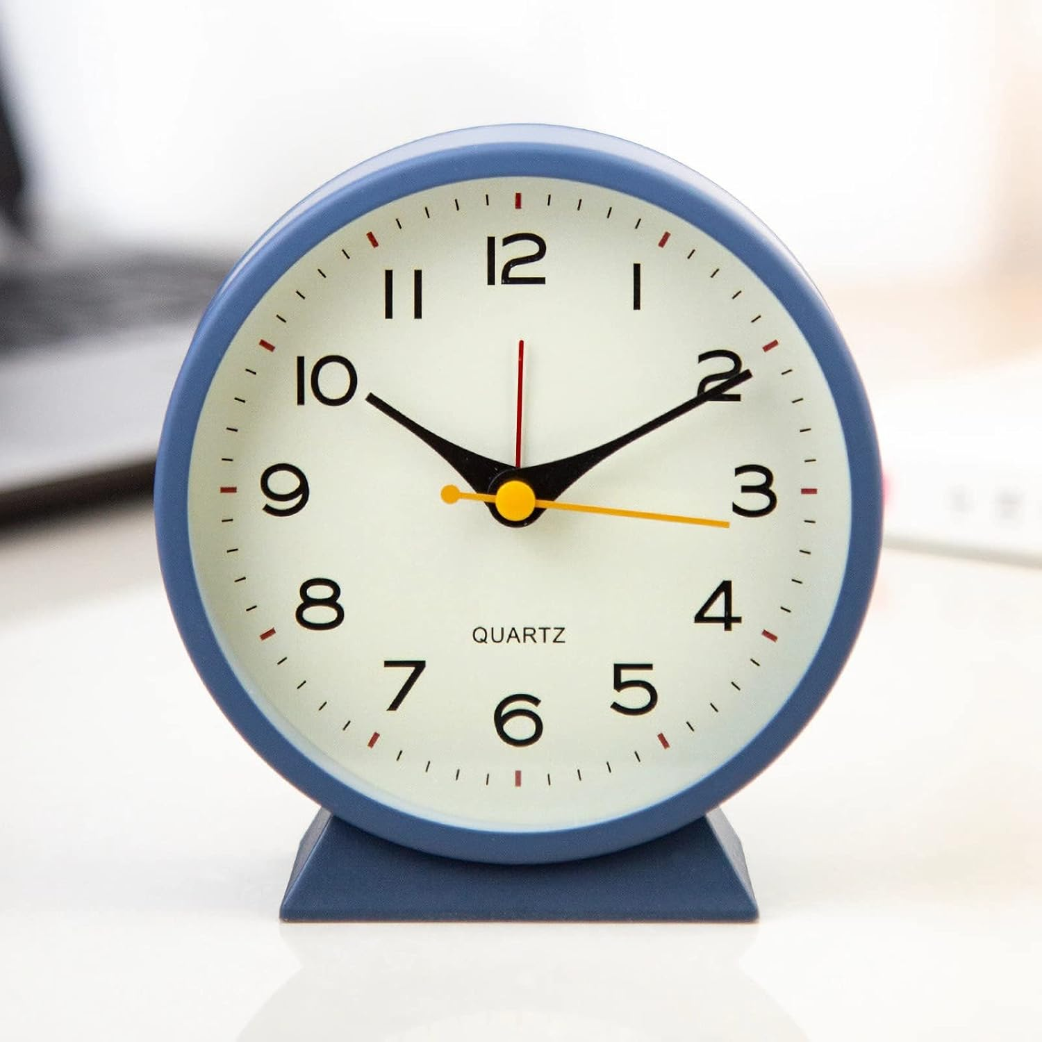 SHISEDECO 4.5" Battery Operated Antique Retro Analog Alarm Clock, Small Silent Bedside Desk Metal Clock with Light Function, Non-Ticking Clock Decor for Living Room,Bedroom,Bedside,Shelf (Navy Blue) - Orange image number 4