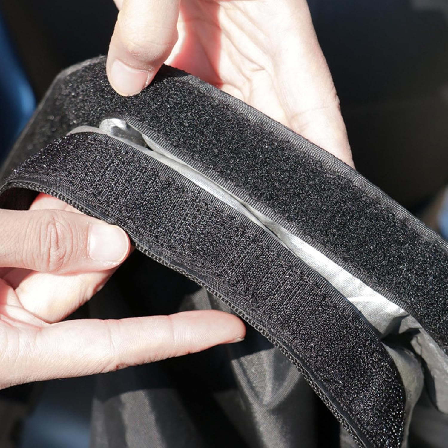 Hockey Helmet Bag &ndash; Silver-Coated Polyester Padded Helmet Storage | Protective Motorcycle Helmet for Travel & Gear Safety | Helmet Bag Ideal for Ice Hockey, Motorbike & Sports Equipment image number 1