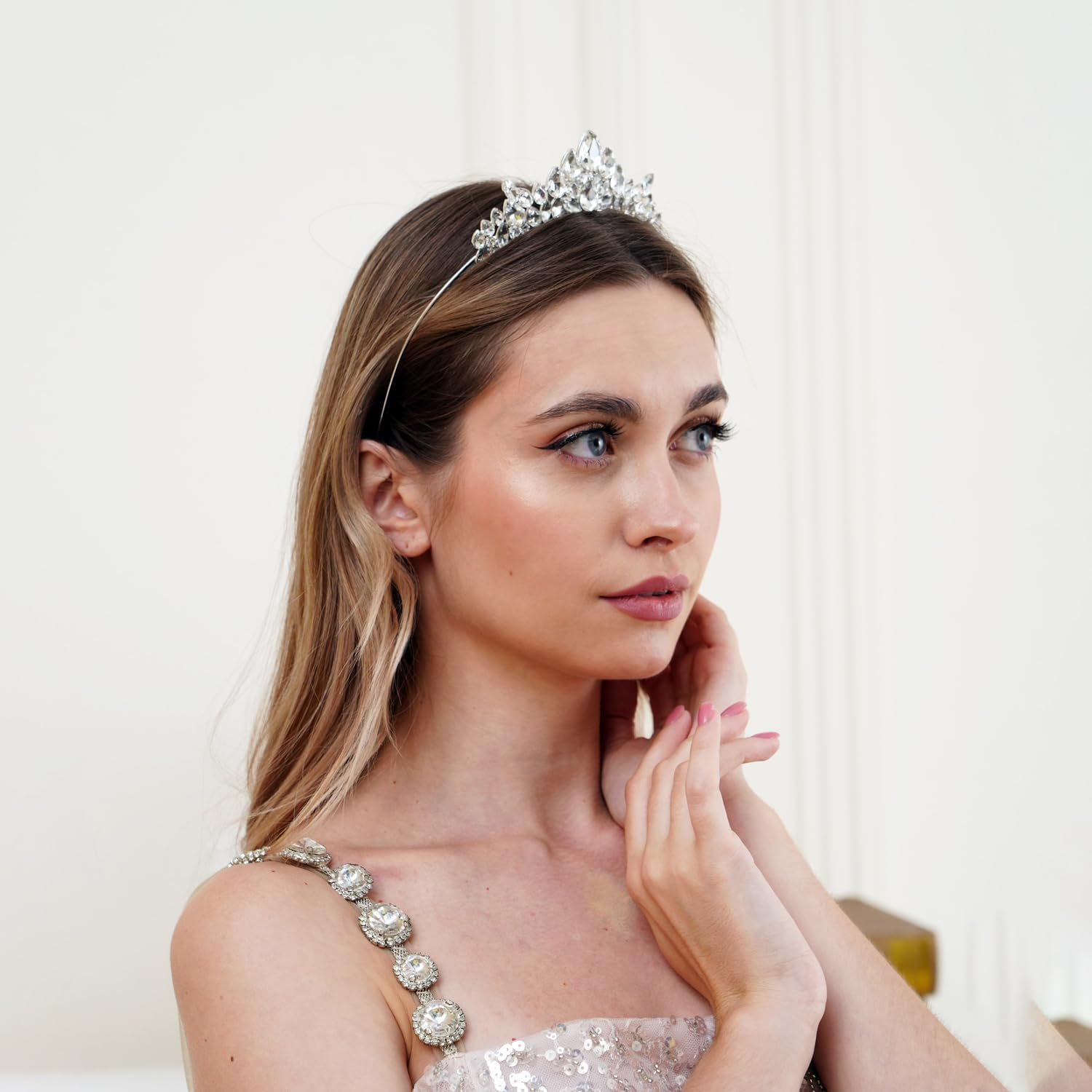 Lovelyshop Crystal Bridal Tiara Headband, Leaf Design Crown for Wedding, Prom, Special Events (15+) image number 4