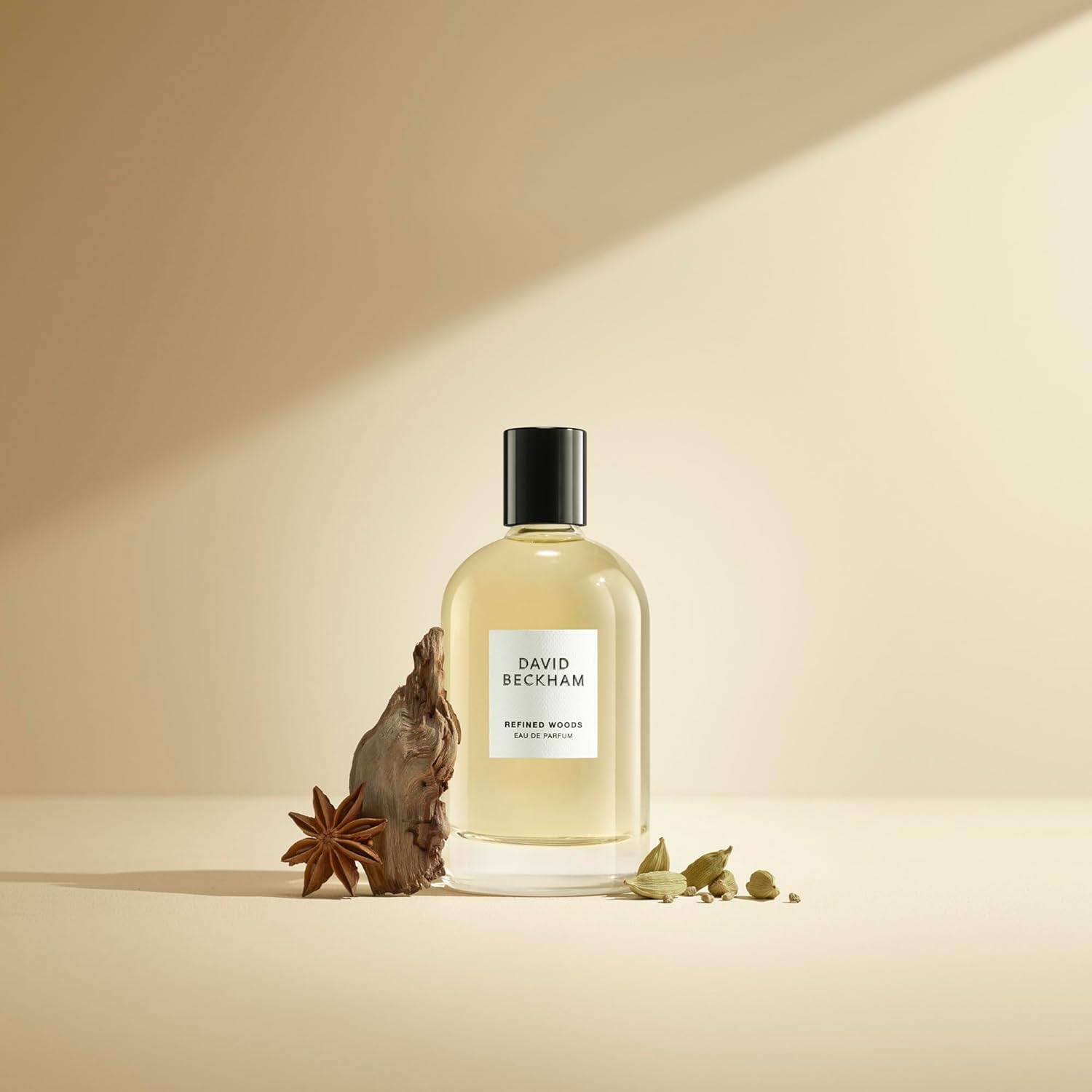 David Beckham Refined Woods Eau De Parfum Spray for Men 100 Ml image number 4