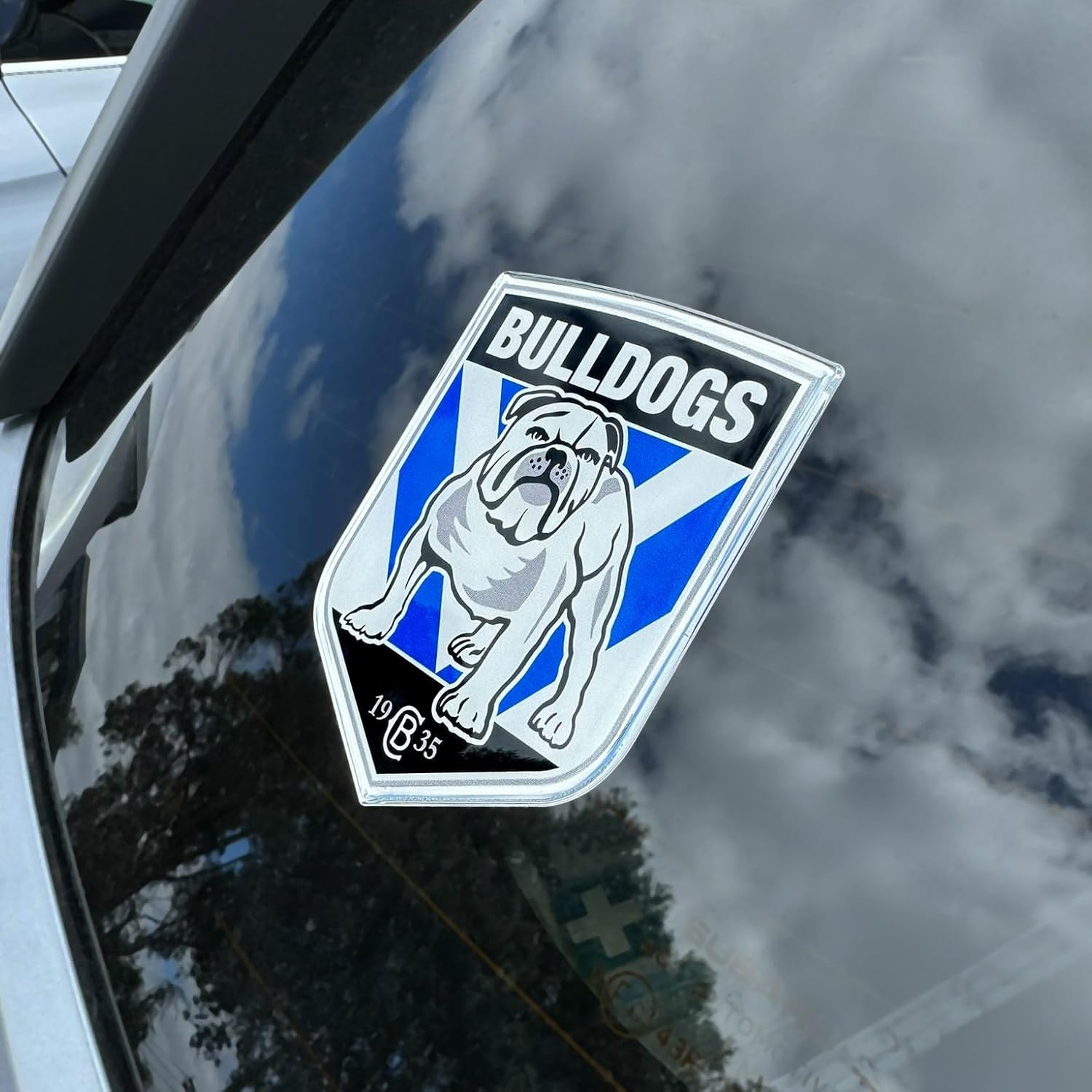 Fan Emblems Bulldogs Car Decal &bull; Canterbury Bulldogs Clear Resin Coated Chrome Auto Sticker - Size: 97 X 76 X 2Mm &bull; Officially Licensed NRL Car Accessories image number 1