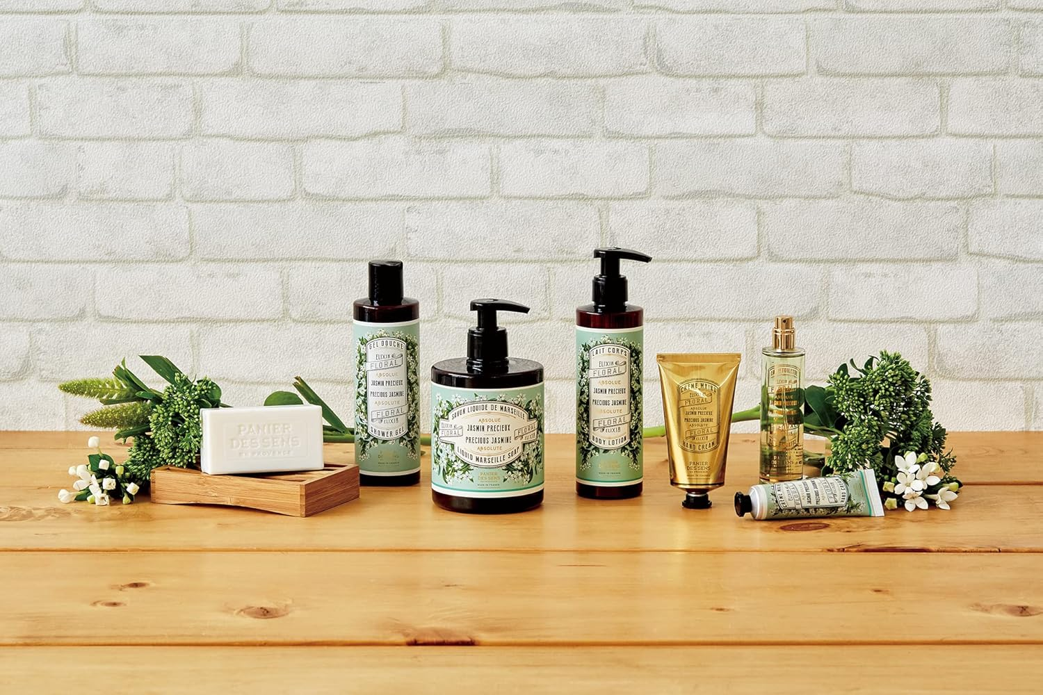 Panierdessens Absolute Jasmine Shower Gel Body Wash 250Ml (White Bouquet Scent with Pure Vibrant Jasmine)